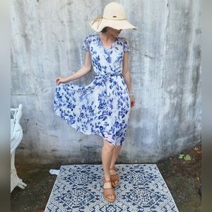 Beautiful midi dress DKNY